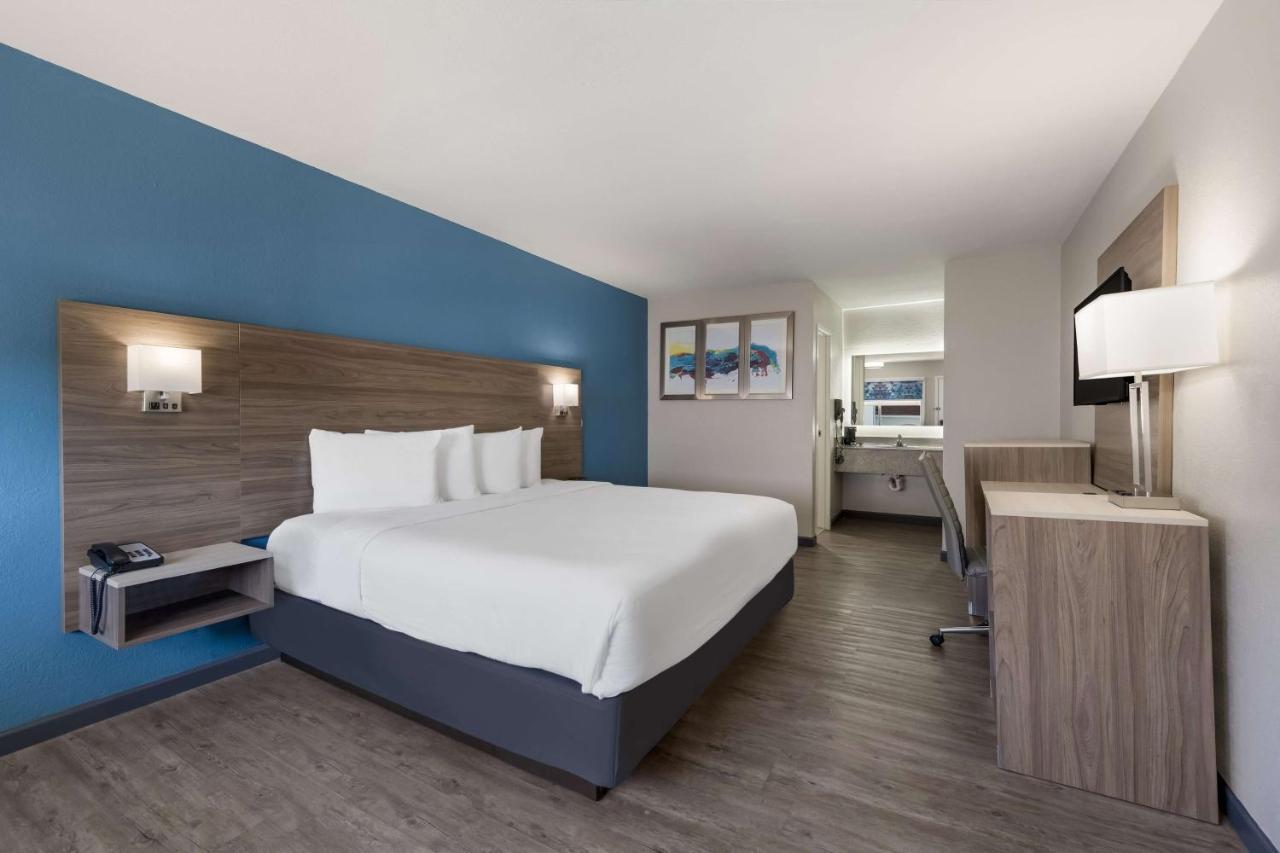 Surestay Hotel By Best Western Spring North Houston Zewnętrze zdjęcie