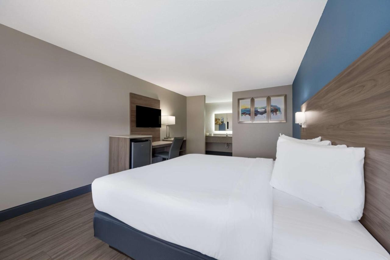 Surestay Hotel By Best Western Spring North Houston Zewnętrze zdjęcie